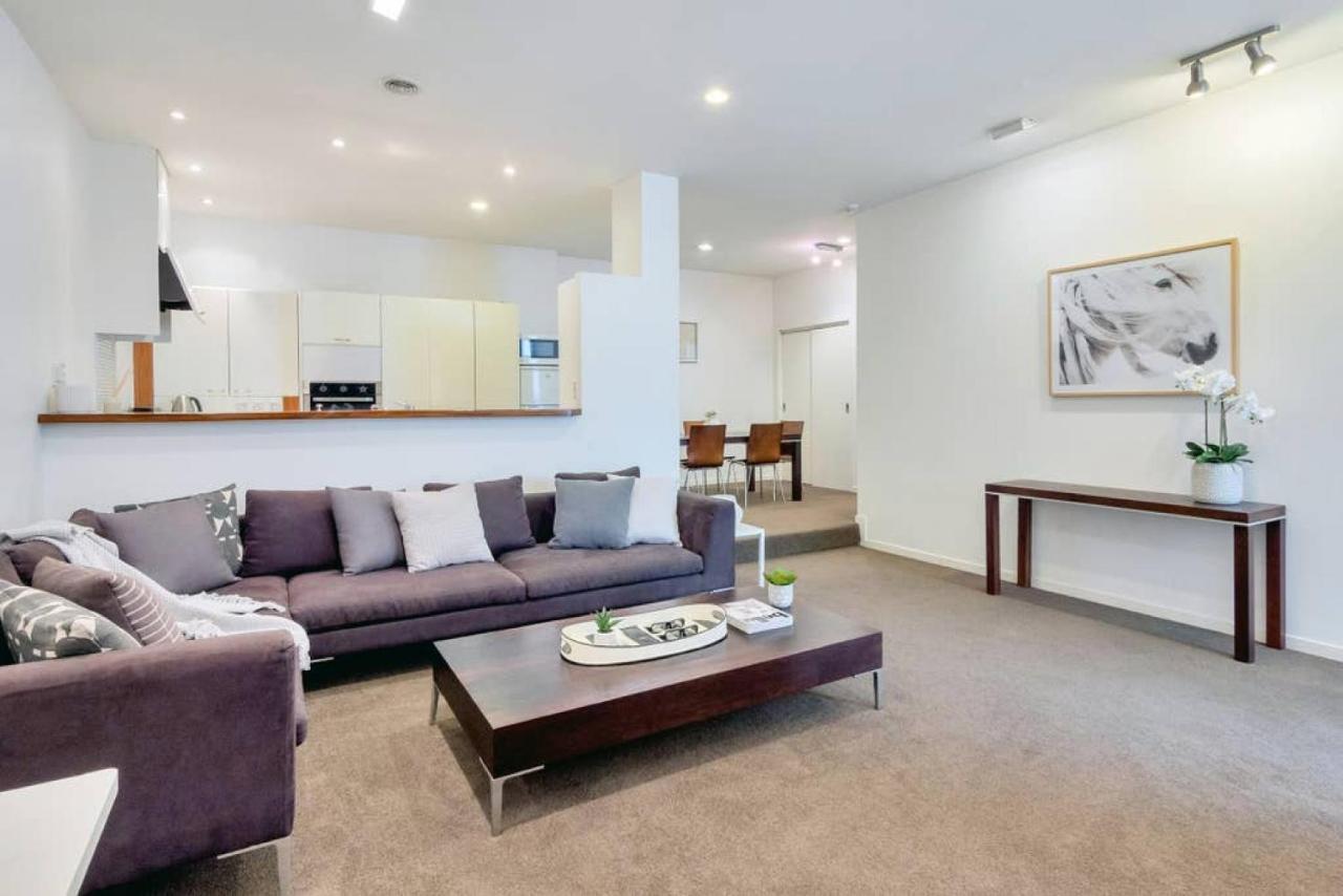 Spacious 2Br Near Westfield Newmarket Окленд Экстерьер фото