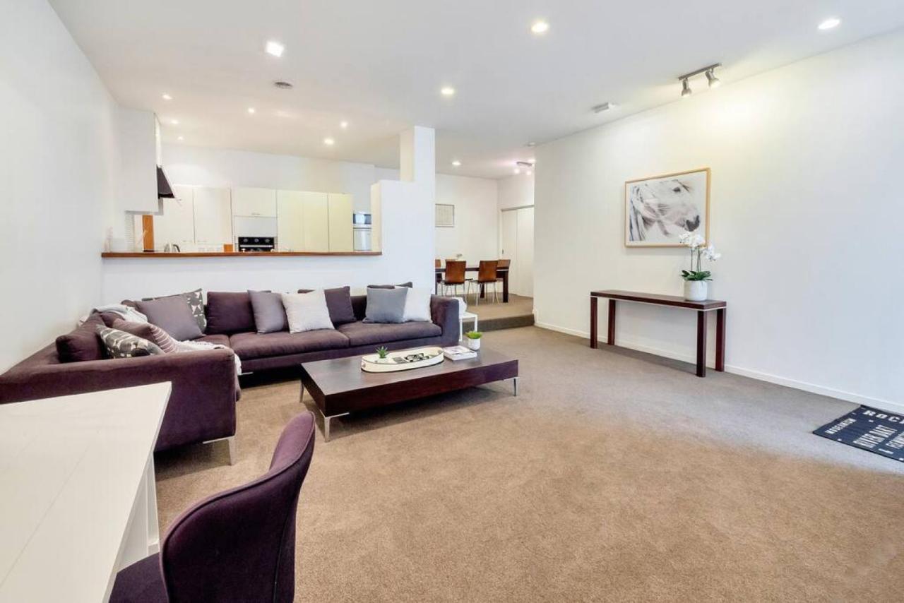 Spacious 2Br Near Westfield Newmarket Окленд Экстерьер фото