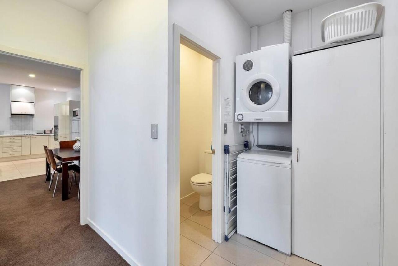 Spacious 2Br Near Westfield Newmarket Окленд Экстерьер фото