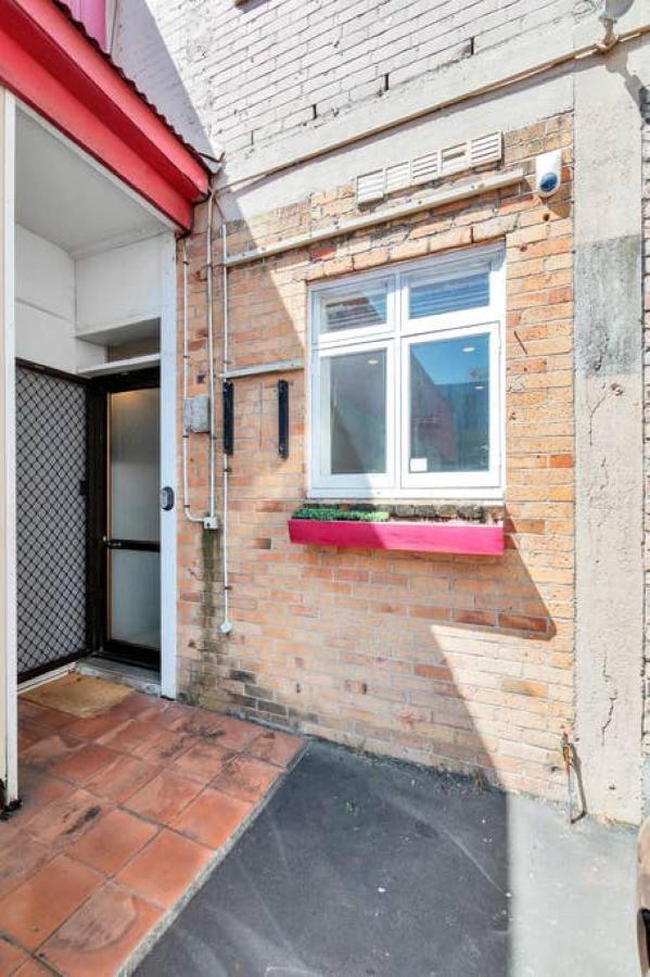 Spacious 2Br Near Westfield Newmarket Окленд Экстерьер фото